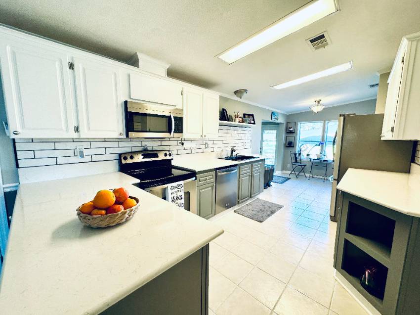 1468 Champion Dr. a Lakeland, FL Mobile or Manufactured Home for Sale